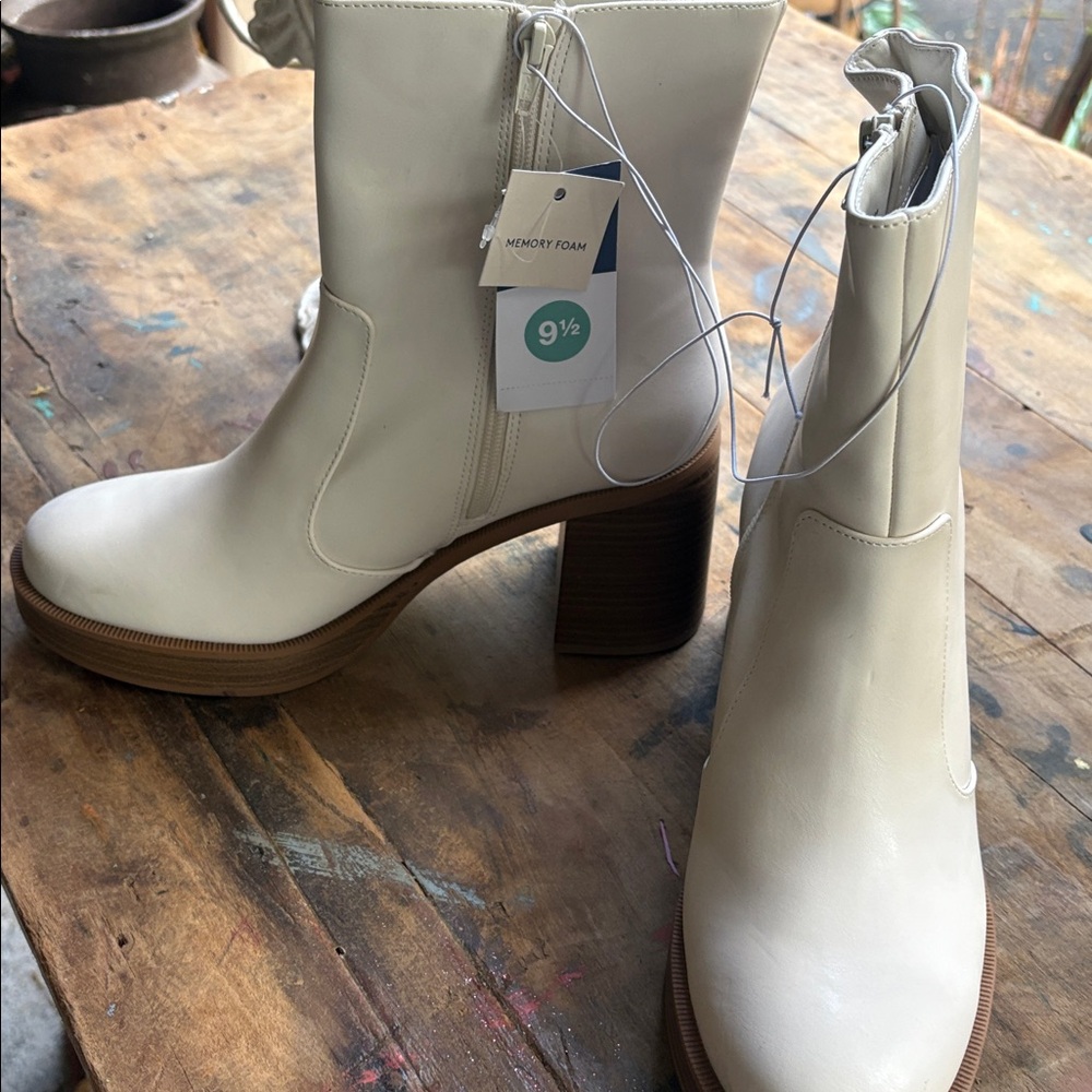 Universal Thread Cream Platform Ankle Boots with Block Heel